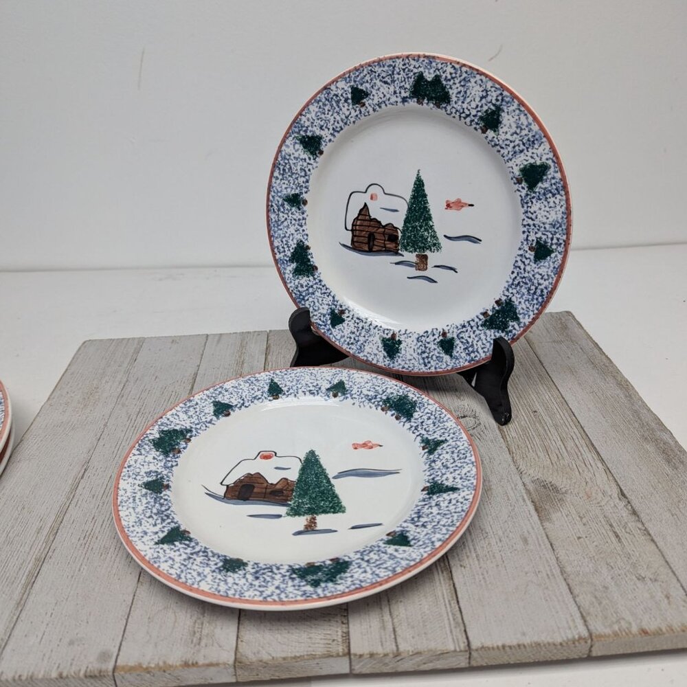 Hudson Bay 1999 Salad Plates Set of 2 Vintage Sponge Paint Christmas Trees Cabin